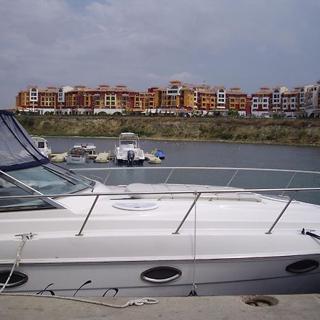 Studio Deluxe In Marina Cape 4 Stars Complex 33 7 Aheloy Exterior photo