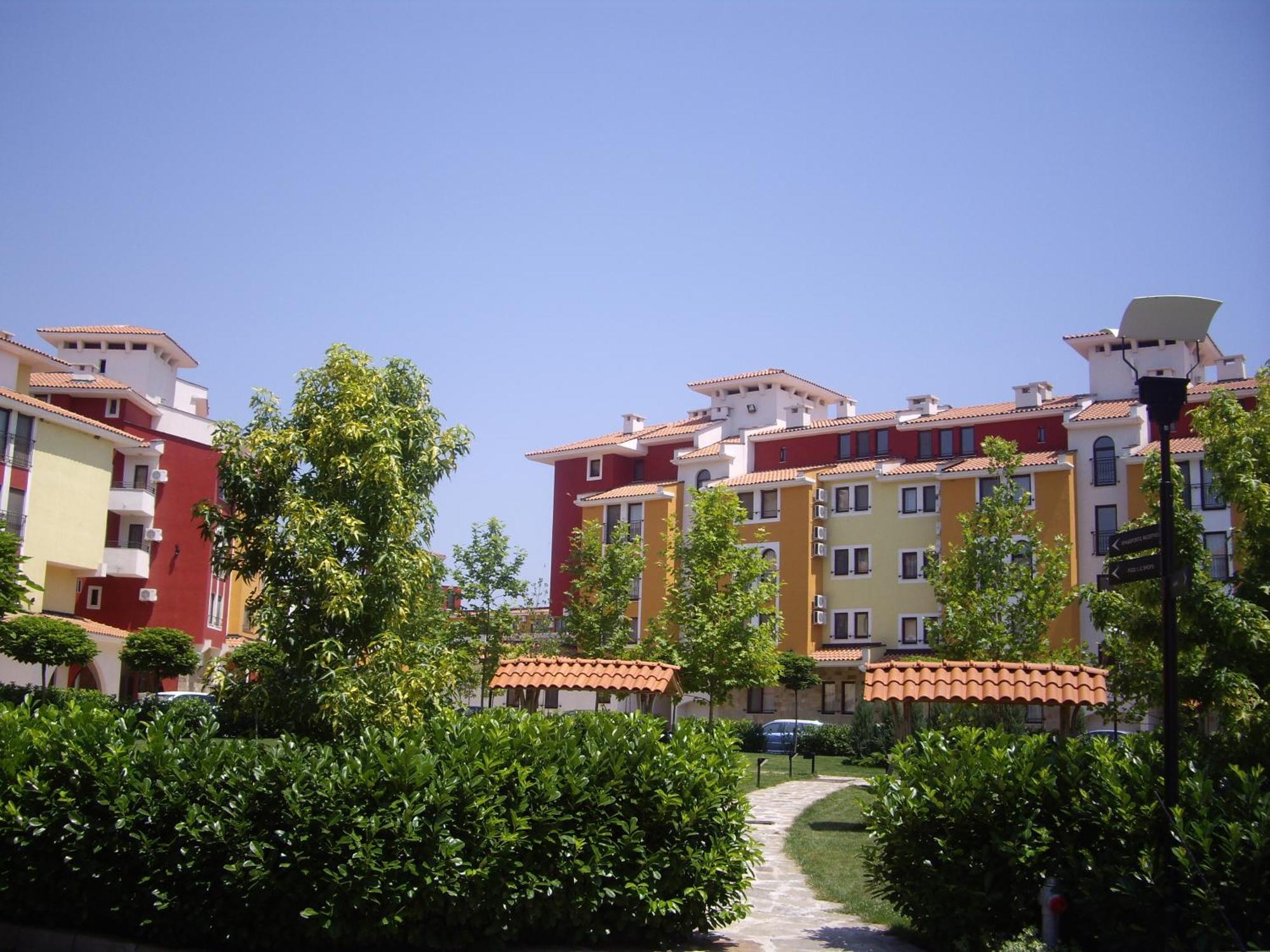 Studio Deluxe In Marina Cape 4 Stars Complex 33 7 Aheloy Exterior photo